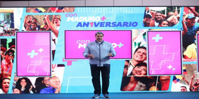 El presidente de la República, Nicolás Maduro, celebra el primer aniversario de su programa "Con Maduro +"